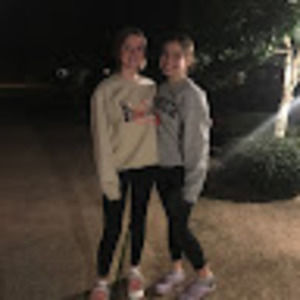 Meet your Posher, Leah